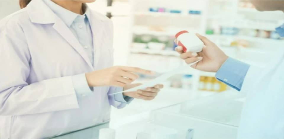 Un pharmacien visé par une action collective